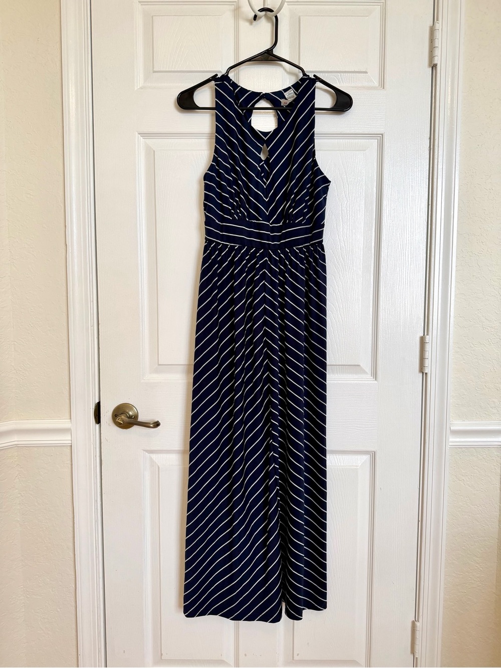 AA Studio Women’s Maxi Midi Navy Blue & White Stripes Keyhole Detail Size 8